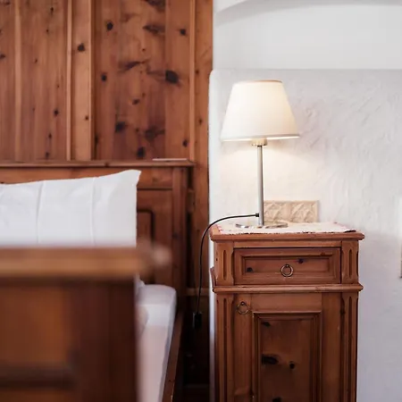 Dolomitenhof & Alte Post Hotel 4*