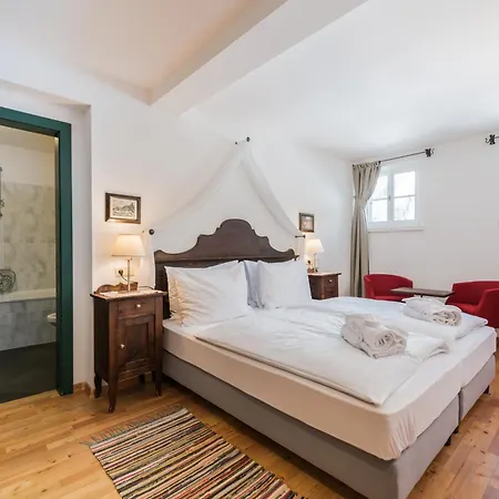 Dolomitenhof & Alte Post Hotel 4*